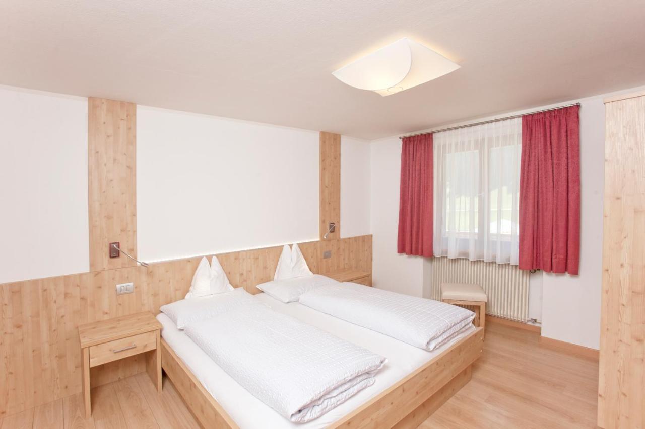 Gasthof Huber Prags Zimmer foto